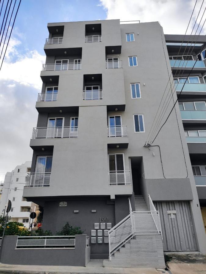 Brand New And Tastefully Furnished 2 Bedroom Apartment Ddif1-2 グジラ エクステリア 写真