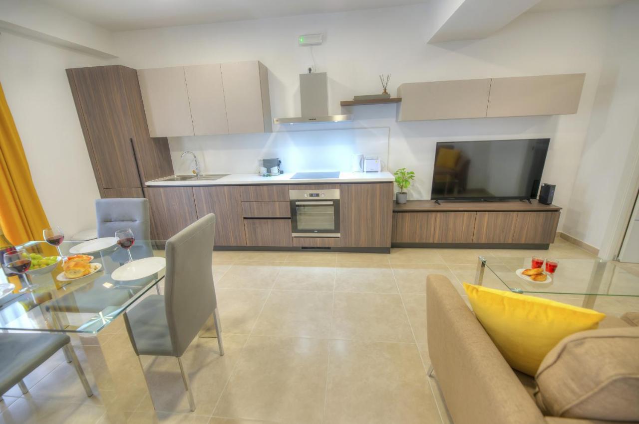 Brand New And Tastefully Furnished 2 Bedroom Apartment Ddif1-2 グジラ エクステリア 写真